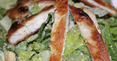 Ensalada Caesar con Pollo