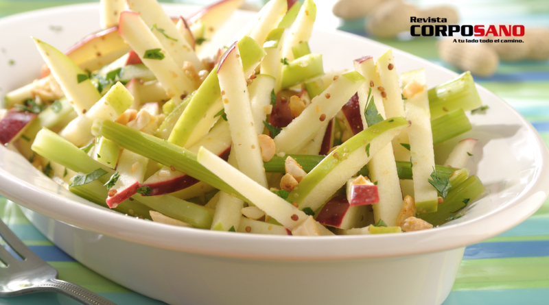 Ensalada de apio y manzana (receta)